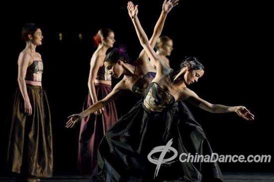 舞蹈韵律的基石——舞蹈呼吸 - 艺术社区 - 090511xlun86npjpungue1.jpg